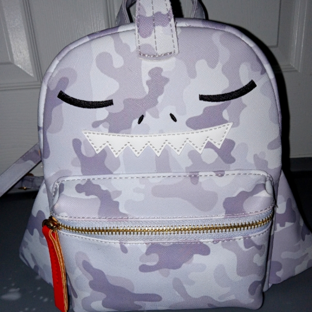 Shark back back